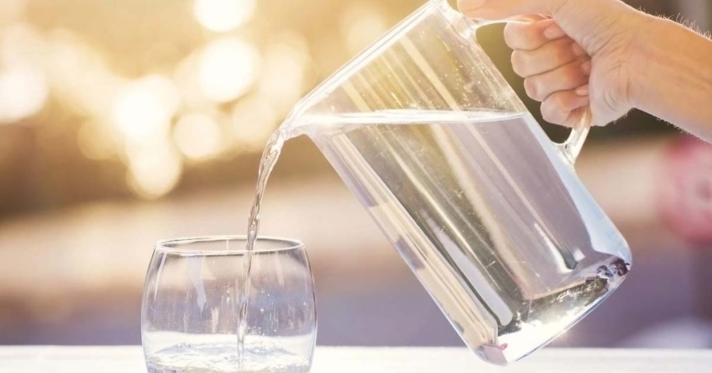 How long does it take to pee after drinking water?